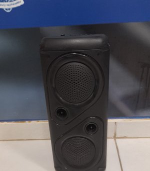 Polícia apreende aparelho de som por causa barulho durante a madrugada em Colônia Leopoldina