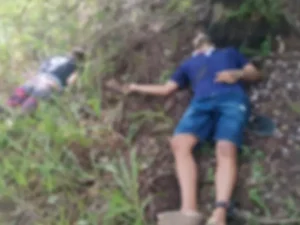 Dupla é encontrada morta em matagal de Porto de Pedras