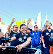 Marlan Ferreira e Felipe Boró comandam ato histórico e levam onda azul às ruas de Limoeiro de Anadia