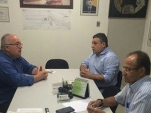 Desenvolvimento regional é debatido em reunião na cidade de Palmeira