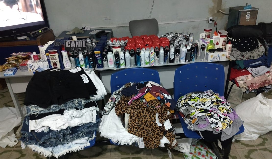 PM encontra R$ 15 mil em produtos furtados dentro de carro em Arapiraca 