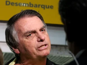 Ex-presidente Bolsonaro pode ficar inelegível até 2060 após condenação do STF