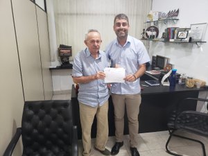 Prefeito de Japaratinga deixa MDB e filia-se ao PP