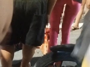 Jovem é atacado e esfaqueado no meio da rua no Feitosa, em Maceió