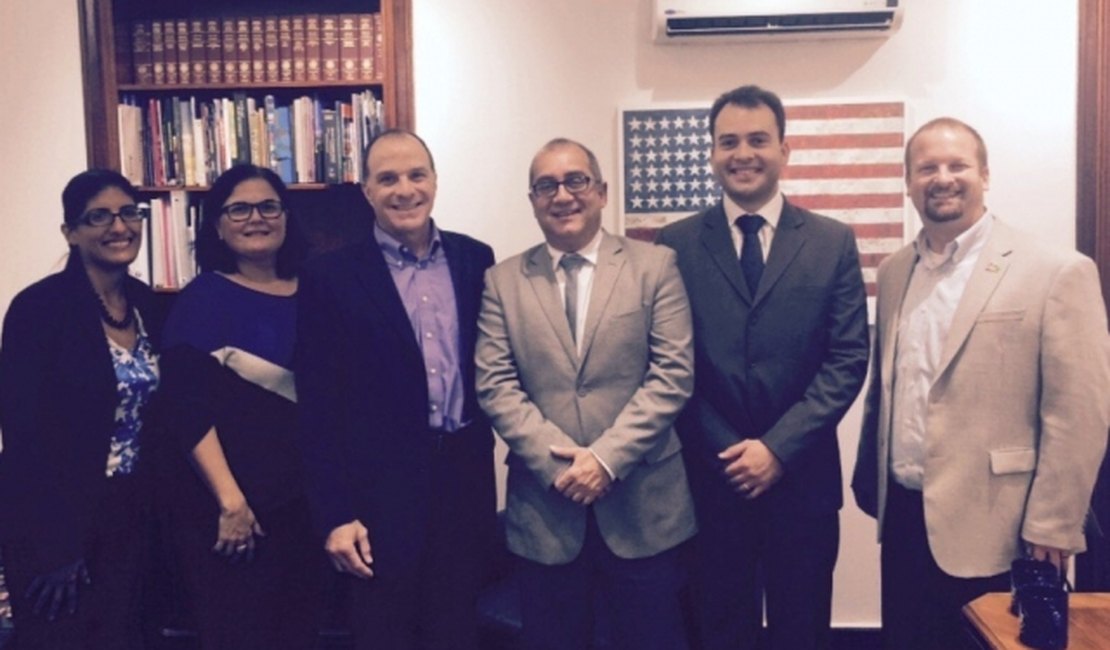 Cônsul americano recebe Cultura e Turismo de Maceió