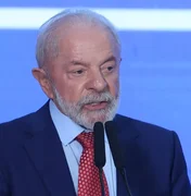 Lula lança programa de reforma de casas e defende ação para invisíveis