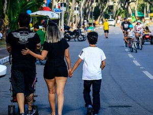 Rua Aberta da Ponta Verde, em Maceió, terá funcionamento estendido durante Carnaval