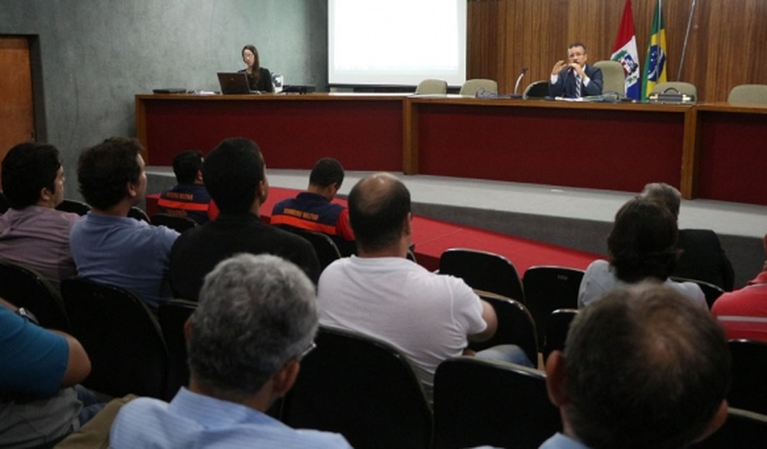 MP cria regras para festas de réveillon em Maceió