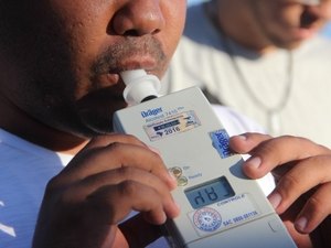 Operação da Lei Seca prende uma pessoa por embriaguez em Arapiraca