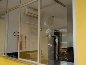 Posto policial é alvo de ataque de bandidos em São Sebastião