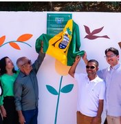 Prefeito Déo inaugura praça no Alto da Bela Vista, Japaratinga
