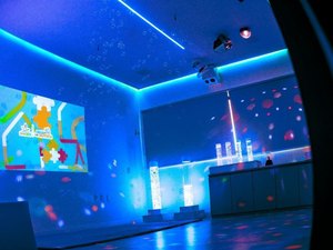 Sala sensorial inovadora eleva atendimento a crianças com autismo em Maceió