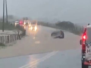 [Vídeo] Chuvas interditam rodovia AL 115 entre Girau do Ponciano e Lagoa da Canoa