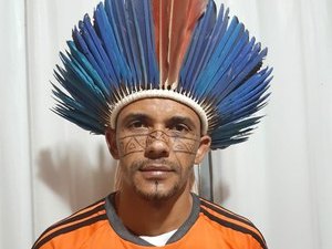 Professor indígena, graduado pela Uneal, é destaque por compromisso com a educação