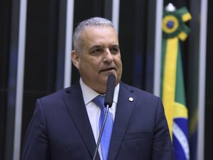 Agora é lei: projeto relatado por Alfredo Gaspar endurece penas para roubo, furto, receptação e golpes virtuais