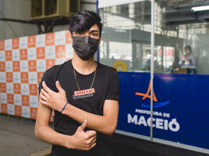 Confira locais e horários onde se imunizar contra a Covid-19