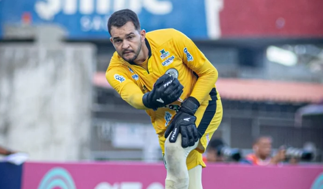 Matheus Vinícius se despede do ASA após temporada de destaque