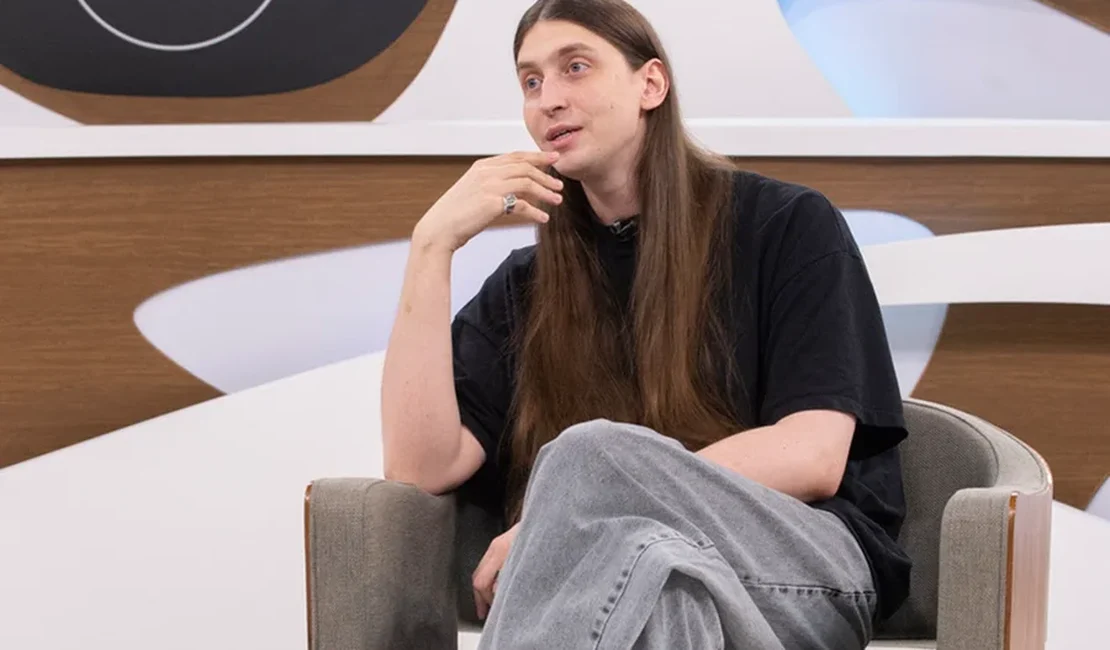 No Roda Viva, Felca descarta carreira política e explica motivo