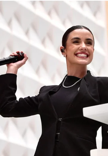 Dia do Evangélico será marcado pelo Louva Palmeira e show de Isadora Pompeo