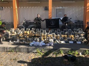 Operação apreende 2,5 toneladas de drogas, quatro fuzis e prende 16 pessoas