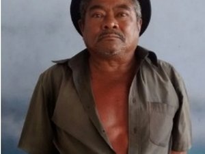 Denúncia anônima leva Força Tática a prender idoso com armas e dinheiro em casa