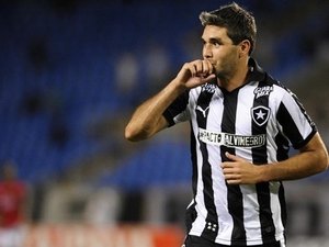 Renovação de Navarro complica, e Botafogo estuda manter Ronaldo