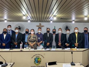 Vereadores de Palmeira dos Índios cobram da Casal solução para a falta de água no município