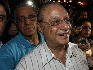 Câmara pode decidir sobre mandato de Paulo Maluf nesta terça (14) 