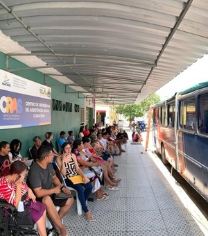 Unidade móvel do Cadastro Único atende moradores do Clima Bom e Levada