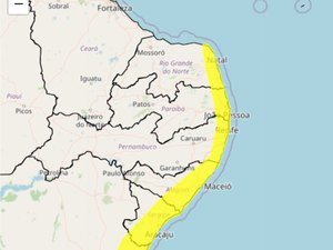 Inmet emite alerta para Alagoas e Maceió já registra alagamentos em várias ruas