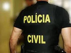 Dupla é presa em flagrante após assalto e polícia investiga envolvimento em arrastões