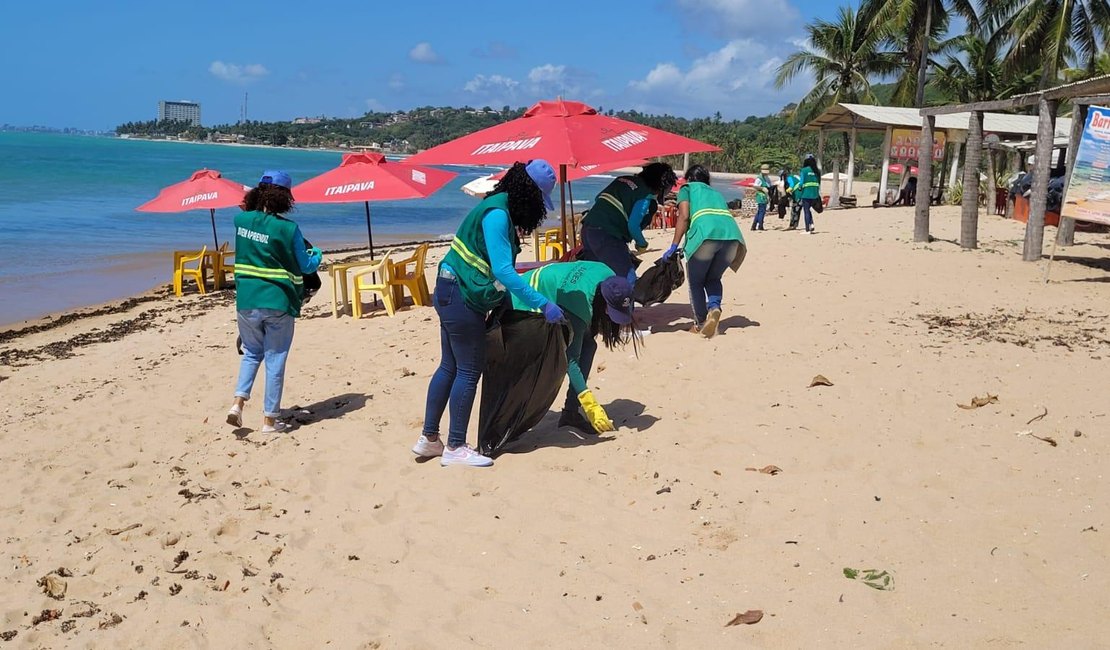 Desenvolvimento Sustentável realiza ação de limpeza e educação ambiental em Riacho Doce