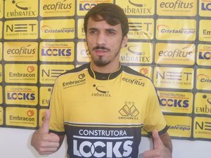 Depois de Leandro Kivel, CSA confirma interesse em Caique Valdivia