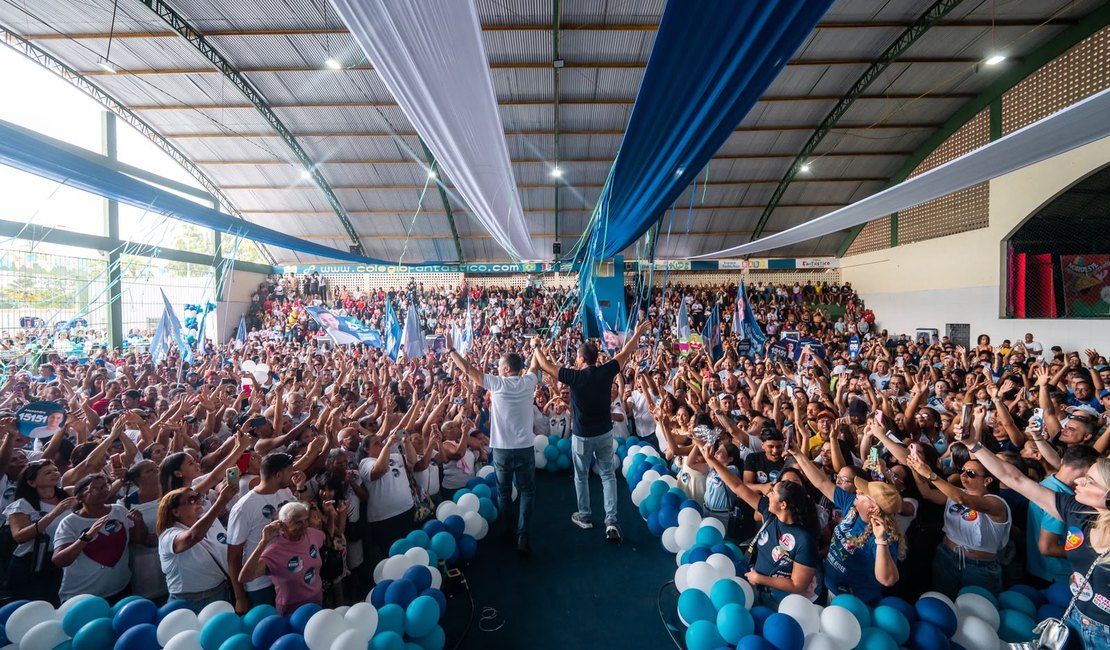 Alexandre Ayres reúne mais de 4 mil pessoas em lançamento de campanha em Maceió