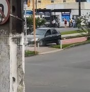 SMTT de Arapiraca emite nota de repúdio sobre motorista que dirigiu carro em ciclovia