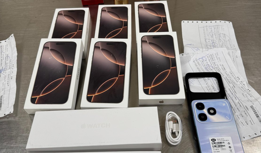 Homem é preso com 6 iPhones 16 Pro Max e Apple Watches por descaminho em aeroporto de AL