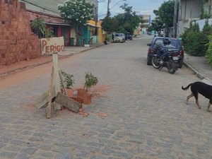 Tampa de bueiro é furtada e causa perigo em Maragogi