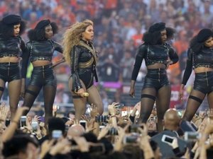 Após críticas ao racismo, Beyoncé vira alvo de denúncias e boicotes