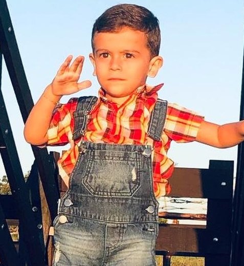 Pai escreve carta emocionante após perda do filho de 2 anos que caiu em cacimba