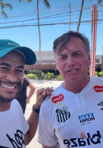 Bolsonaro elogia popularidade do prefeito de Porto de Pedras