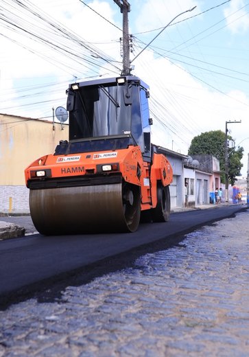 São Sebastião inicia pavimentação de mais de 20 ruas em parceria com Governo de AL