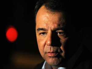 Sérgio Cabral, ex-prefeito do Rio, é preso suspeito de liderar esquema que desviou R$225 milhões