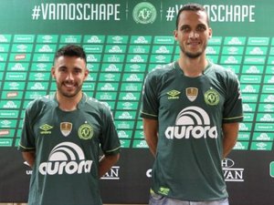 Chapecoense lança camisa especial da Libertadores e faz homenagem aos guerreiros