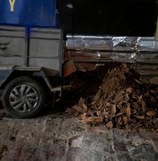 Polícia Civil indicia homem por descarte irregular de lixo e ameaça em Maceió