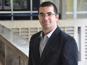 Professor alagoano é o 1º da América Latina a receber prêmio internacional de tecnologias para a educação