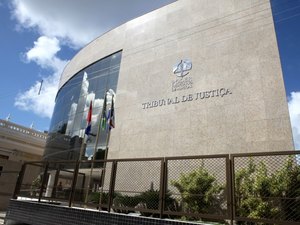 Liminar da nomeação de professores é suspensa