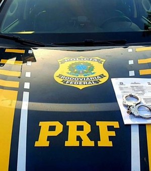 Homem suspeito de roubo é preso durante ocorrência de trânsito em Rio Largo