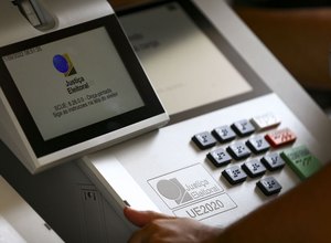PL pede ao TSE para manter verificação de urnas do segundo turno
