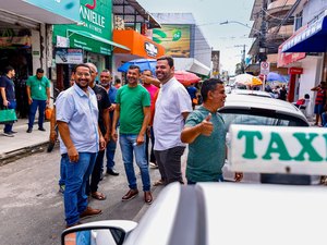 Chico Filho comemora novas permissões para taxistas em Maceió