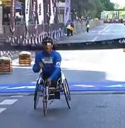 [Vídeo] Paratleta alagoano brilha em São Silvestre e conquista a vitória na categoria cadeirante